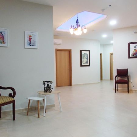 Hostal Montemayor 莫吉尔 外观 照片