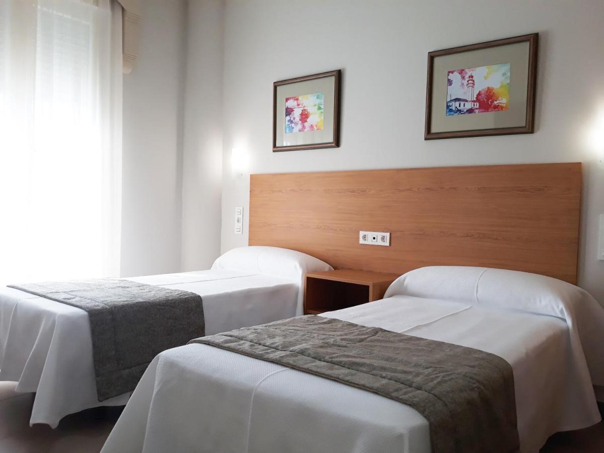 Hostal Montemayor 莫吉尔 外观 照片