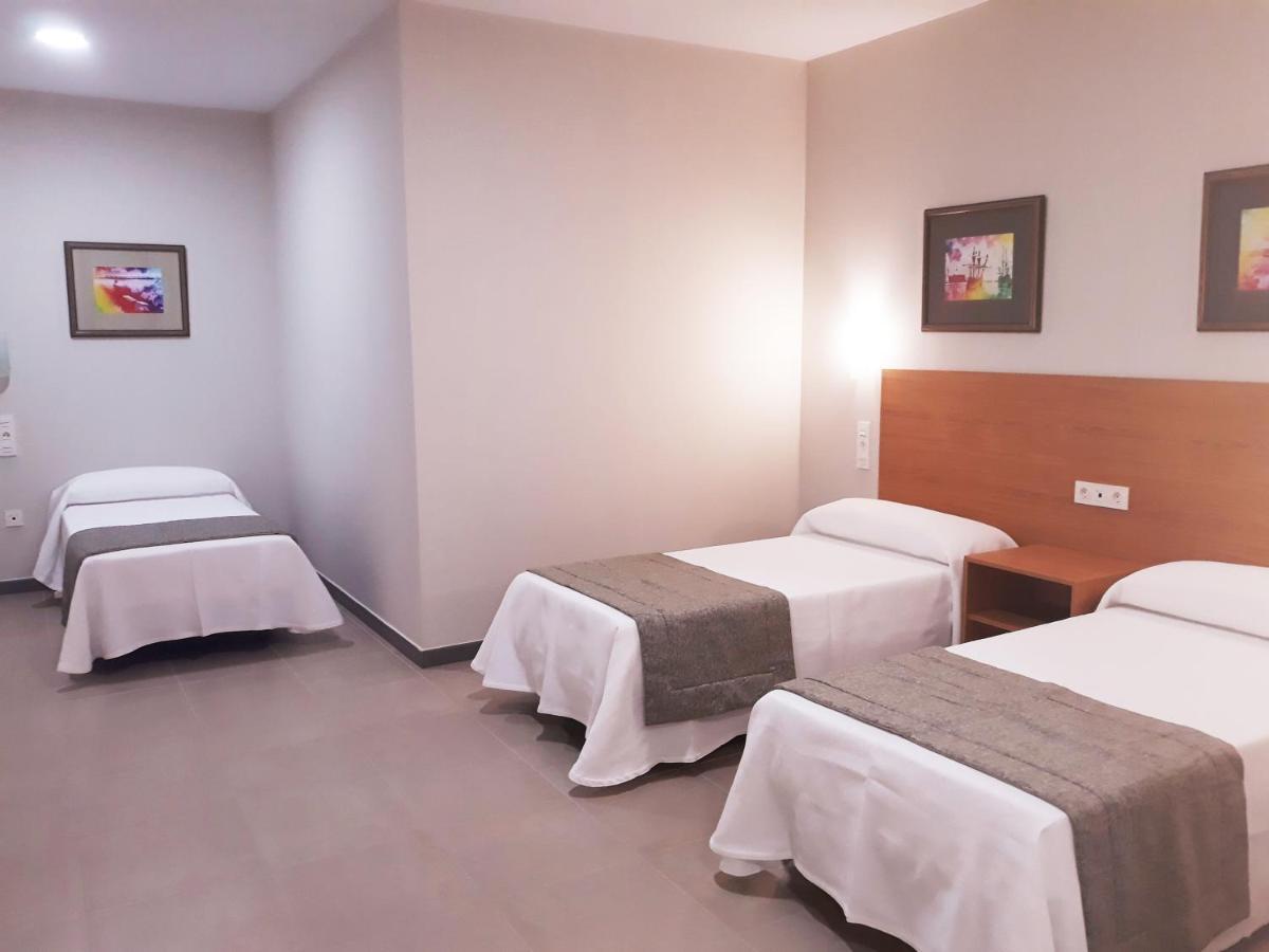 Hostal Montemayor 莫吉尔 外观 照片
